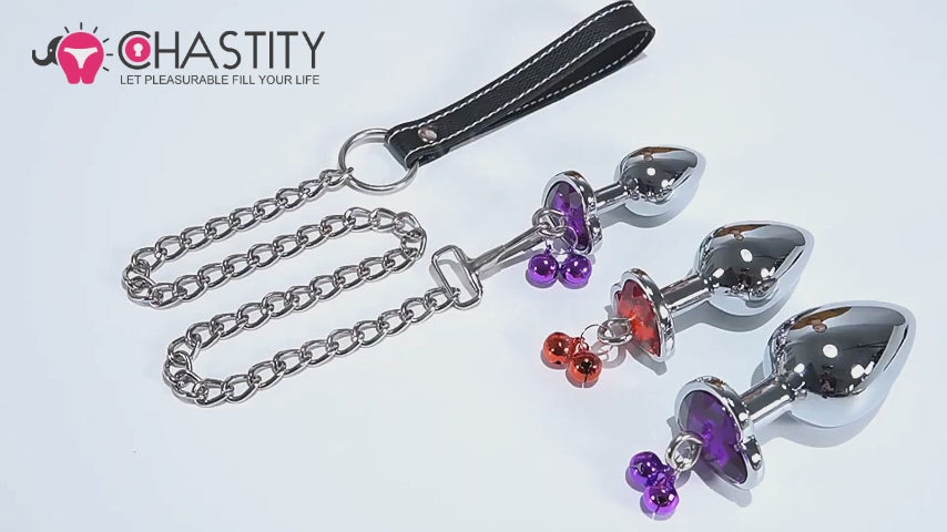 butt plug with chain