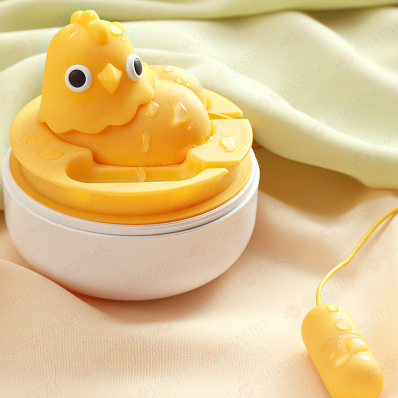 Cute Chick Clit Sucking Vibrator